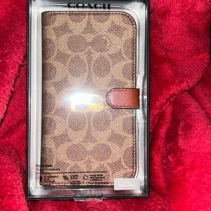 iPhone 14 Plus Coach Wallet